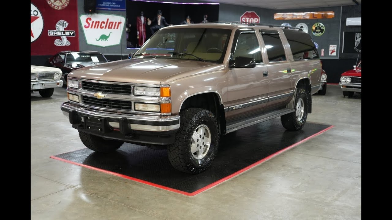 1994 CHEVROLET SUBURBAN 4X4