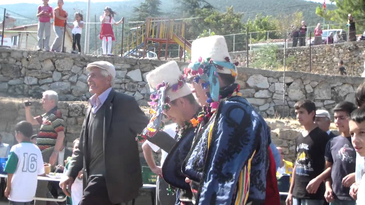 Gelemiç'te davul-zurna ile karşılandılar