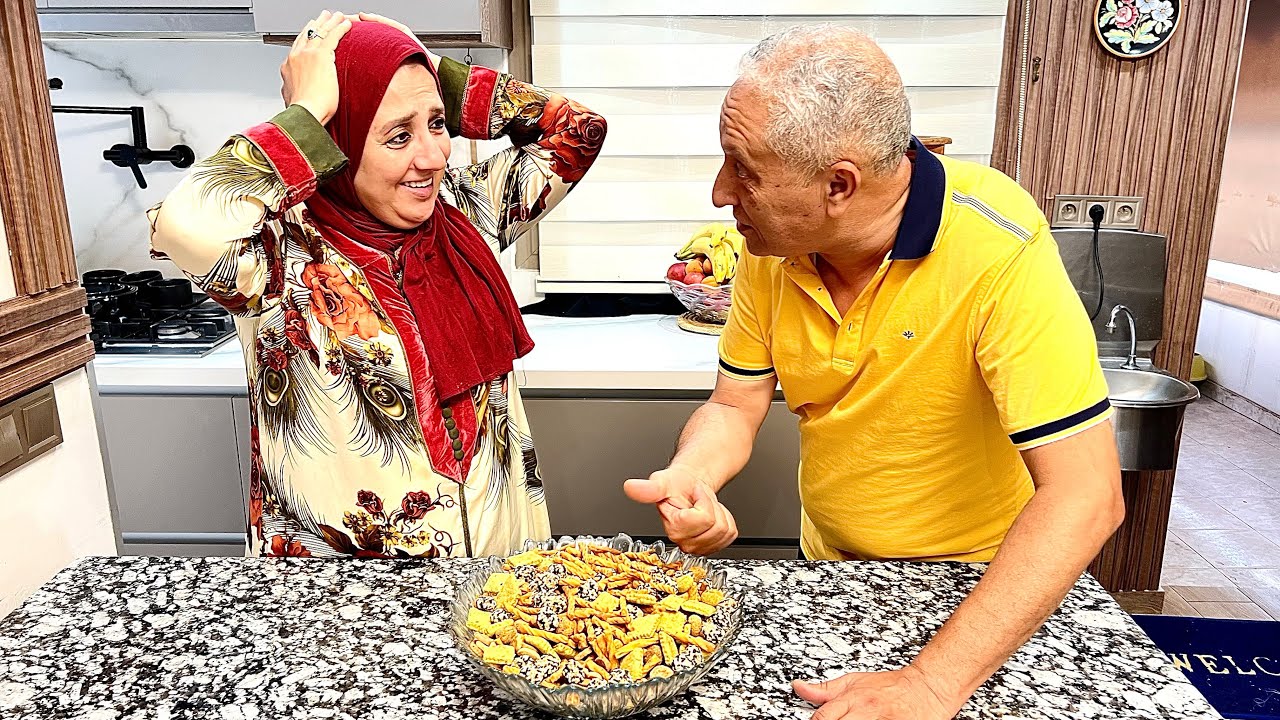 الشاف خلط كلشي 6 أشكال من الفقيقصات مالحين فيهم الحار و الزعتر الزرارع و..قال هادي هيا الحقيقة 😅😅