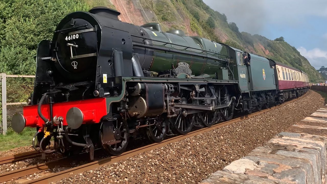 LMS Royal Scot Class &ldquo;46100 Royal Scot&rdquo; and &ldquo;47593 Galloway Princess&rdquo; (with great whistle)