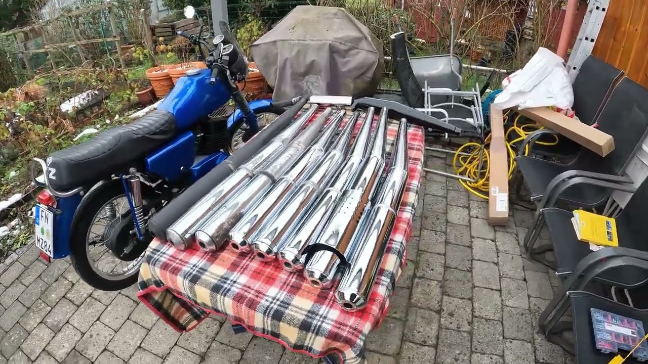 Kurzüberblick Auspuffanlagen für die MZ ETZ 250 Teil 1 | 4k | MZ Original | Kanuni | GüSI | FEZ/MZA