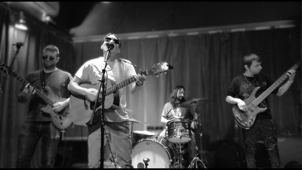 The Loose Floorboards — “Dying Alone” (Live at The Valley, Tacoma)