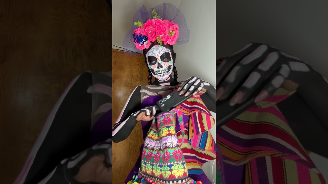 As&iacute; nos preparamos para la procesi&oacute;n de catrinas 🇲🇽