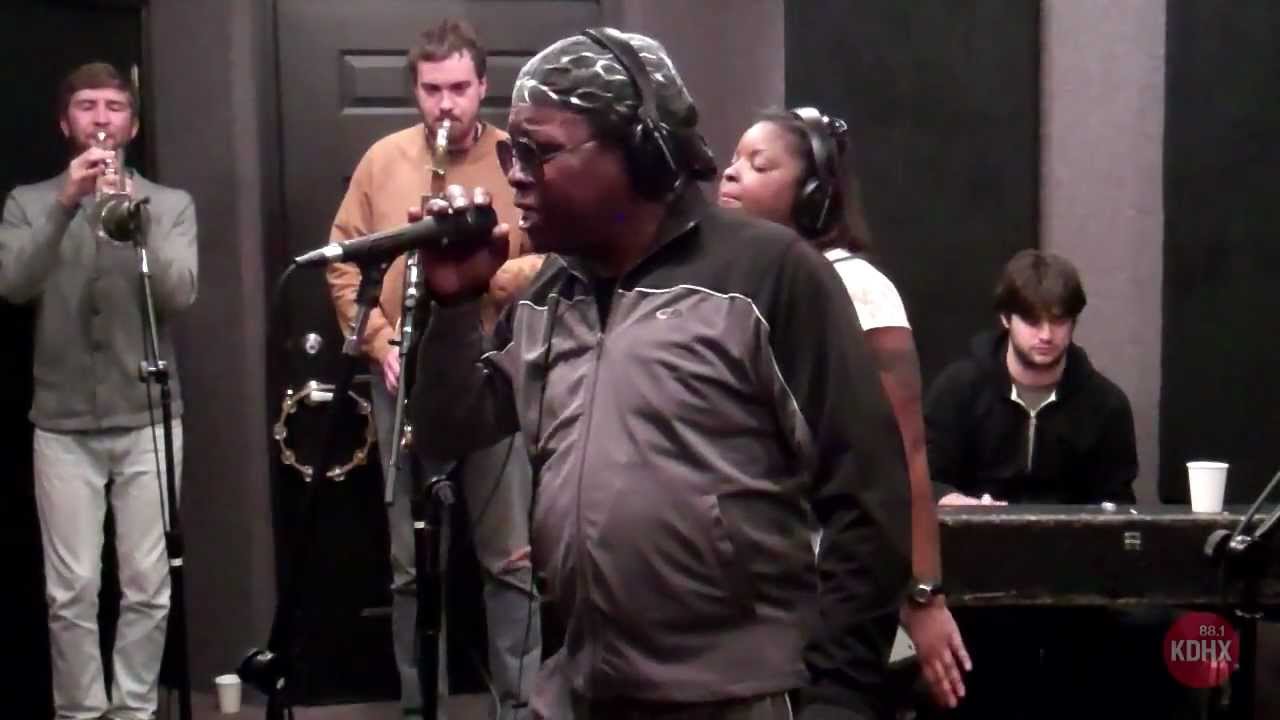 Lee Fields & The Expressions with Lady 