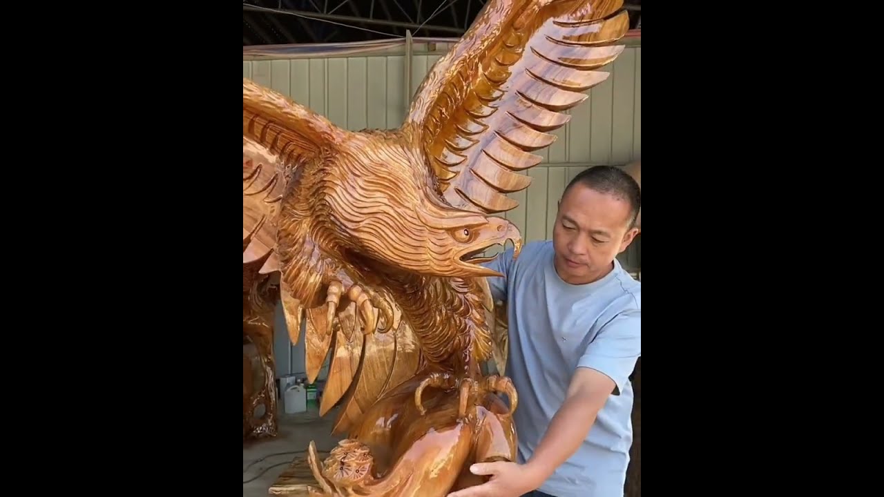 Amazing Wood Carving with CHAINSAW – Wooden Eagles Like You’ve Never Seen!