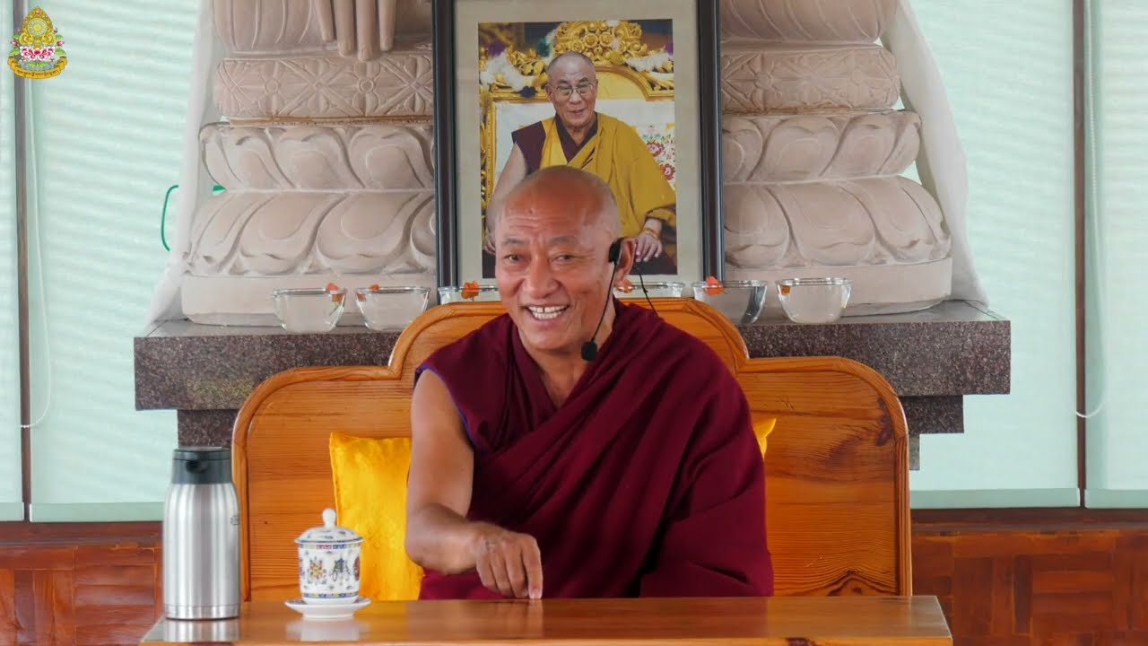 ༄༅། །ནང་ཆོས་ངོ་སྤྲོད་དང་སྦྲགས་རྒྱལ་སྲས་ལག་ལེན་སོ་བདུན་མའི་འཆད་འཁྲིད།