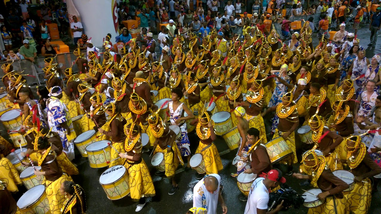 BLOCO CORTEJO AFRO @LEONETL