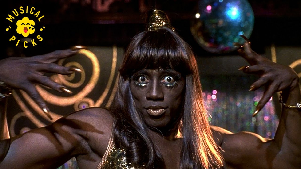 Drag Queen of the Year Pageant (Patrick Swayze, Wesley Snipes & RuPaul) | To Wong Foo