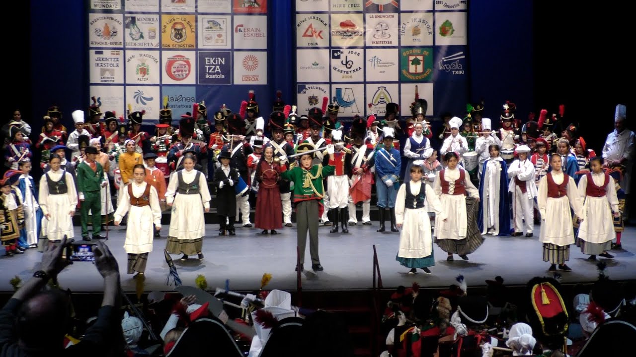 Haur Danborradaren aurkezpen ekitaldia I Acto de presentación de la Tamborrada Infantil de Donostia