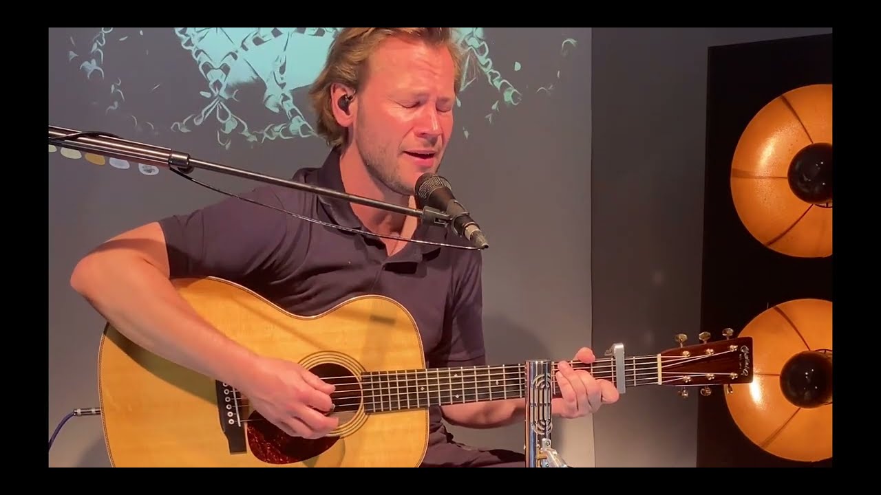 Un peu plus près des étoiles - DEL - GOLD Cover