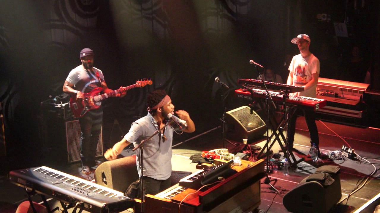 CORY HENRY & the FUNK APOSTLES (part 7) @ Paradiso Amsterdam 27.10.2016 * Nanana na na na...