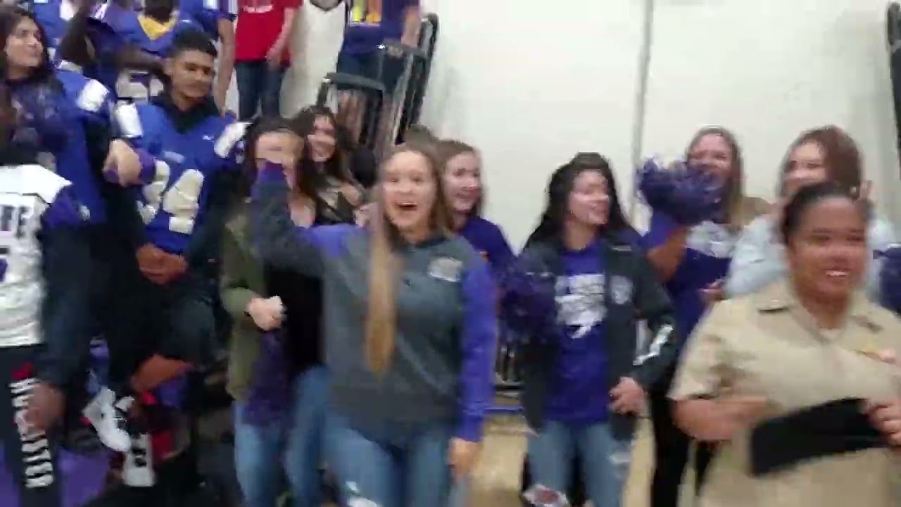 Lemoore High: campus and spirit