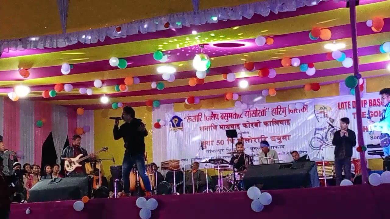 alaiyaron  song   //stege pogram by  pukon boro singer...