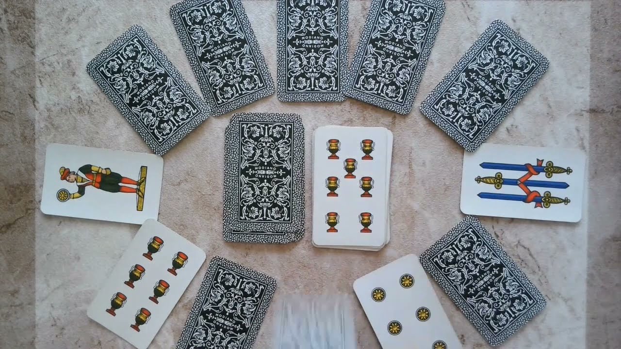 Solitario dell'OROLOGIO con le carte NAPOLETANE