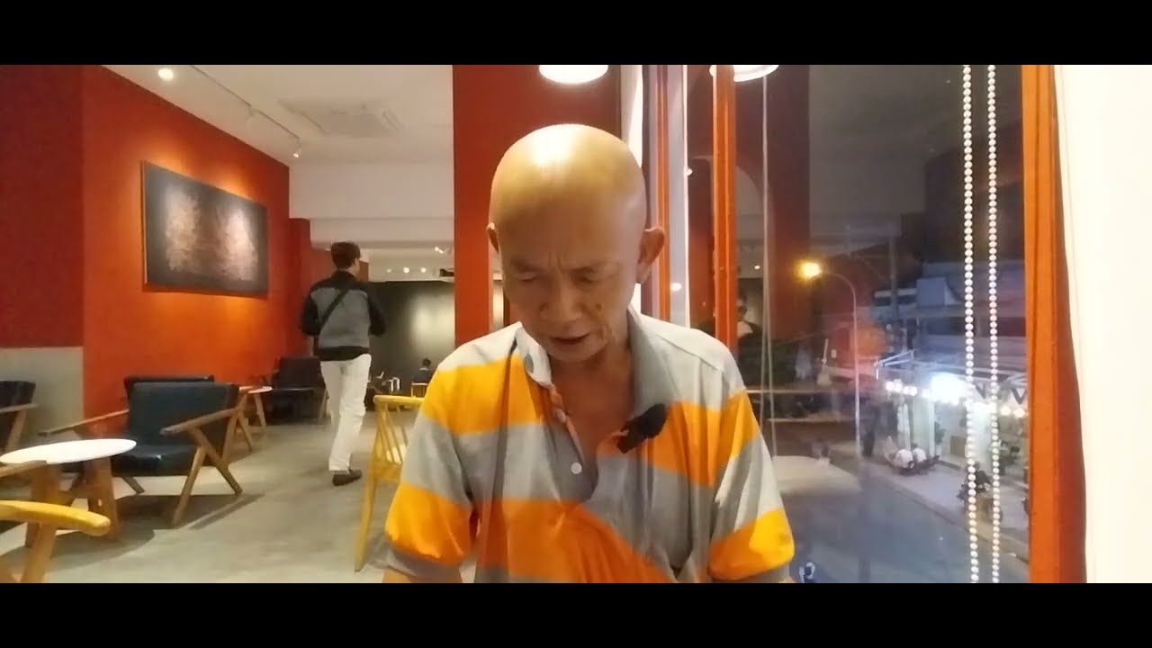 chủ tướng th&iacute;ch tự phong n&oacute;i về hữu dui nghe rất kinh đị