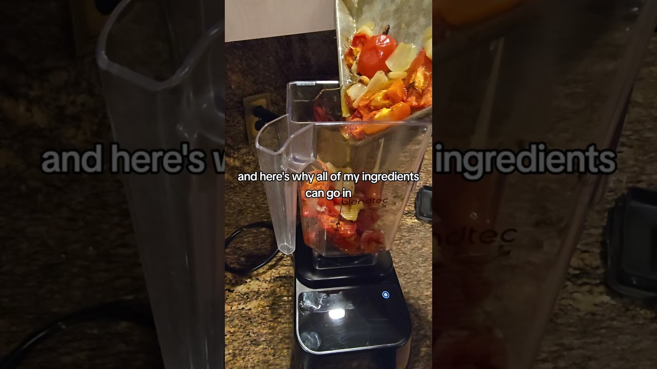 Homemade Roasted Tomato Soup in the Blendtec Blender #recipes #blender #soup #blendtec #tomatoes
