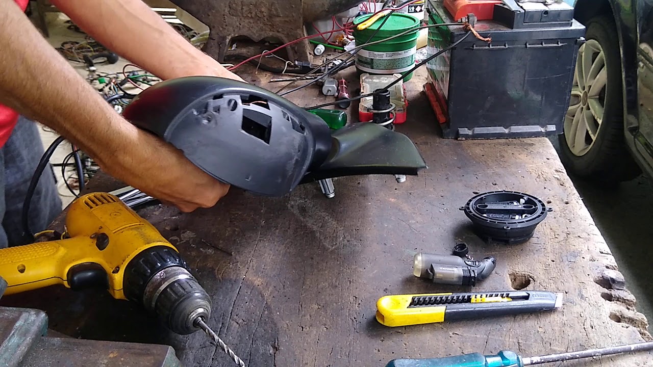 Adapting the electric mirror of the peugeot 206 for folding function.  part 3