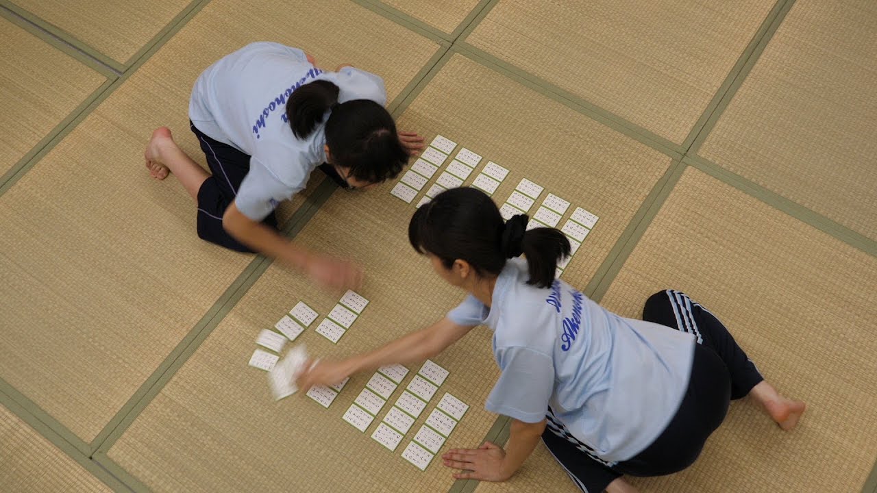 Karuta – Um jogo de Cartas Japonês