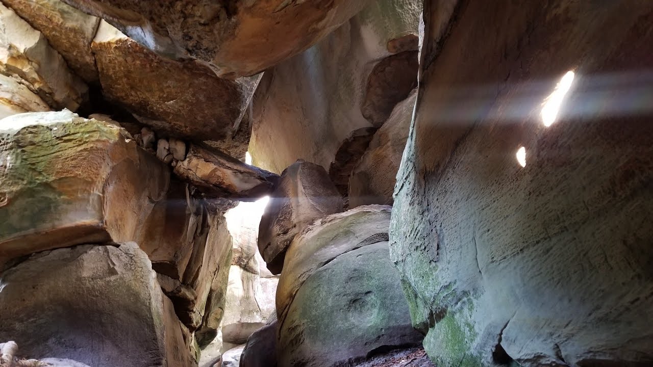 Day hiking the Great Channels in VA