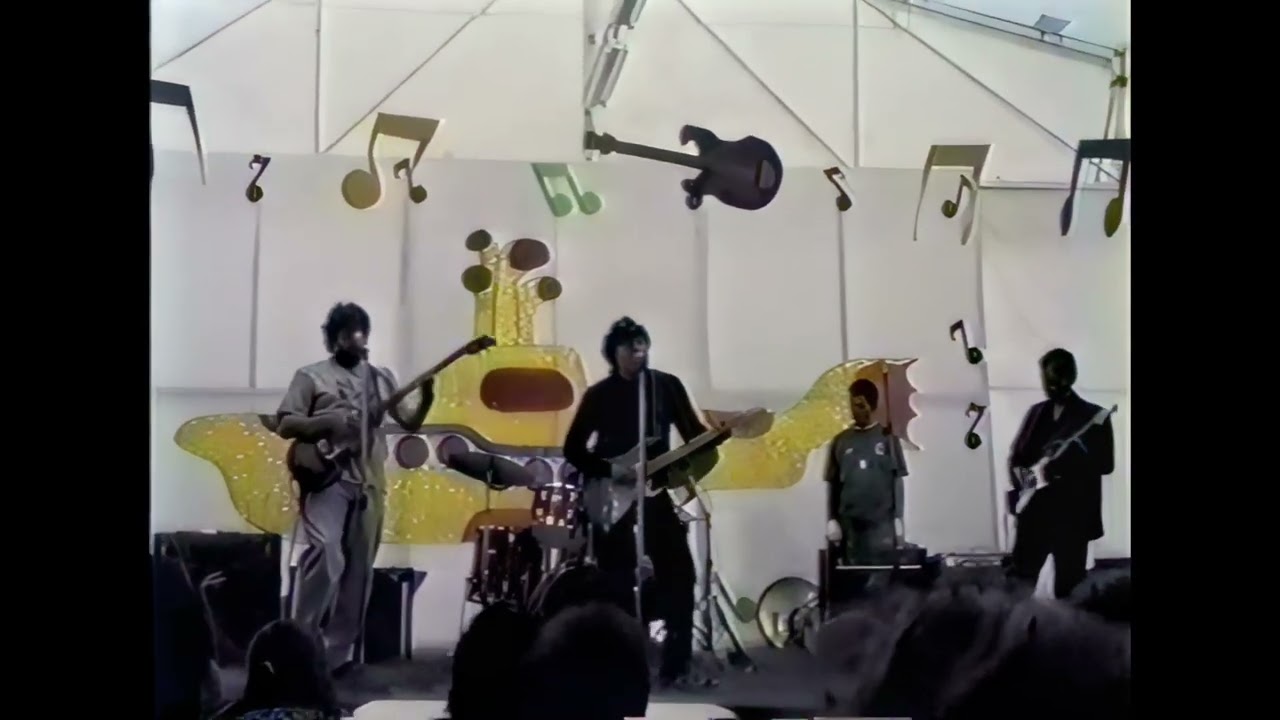 Grupo Taxman - You've Really Got A Hold On Me (The Beatles Cover)