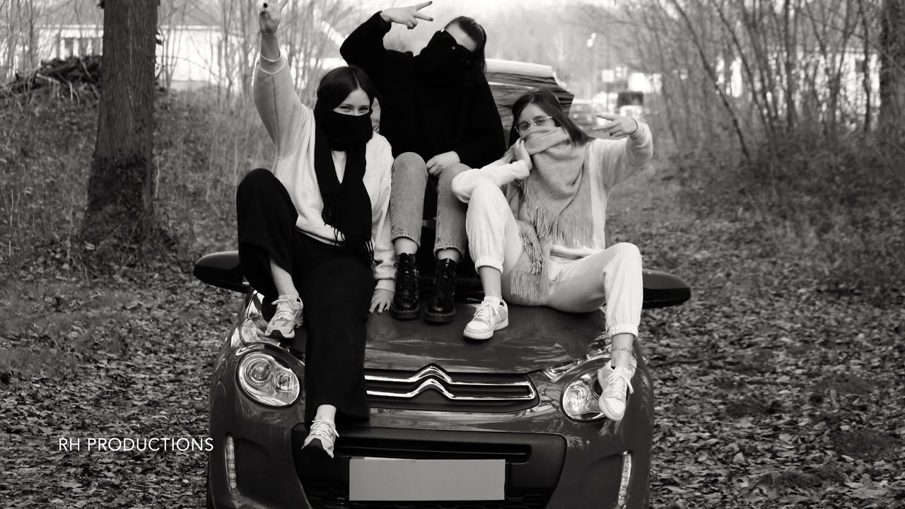 Three Girls vs A brand new C1