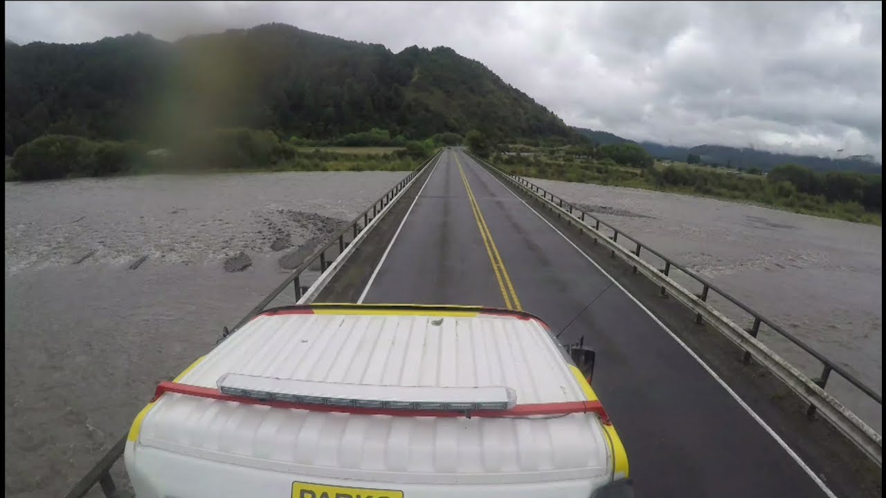 Geoffs Highway View: Murchison to Springs Junction