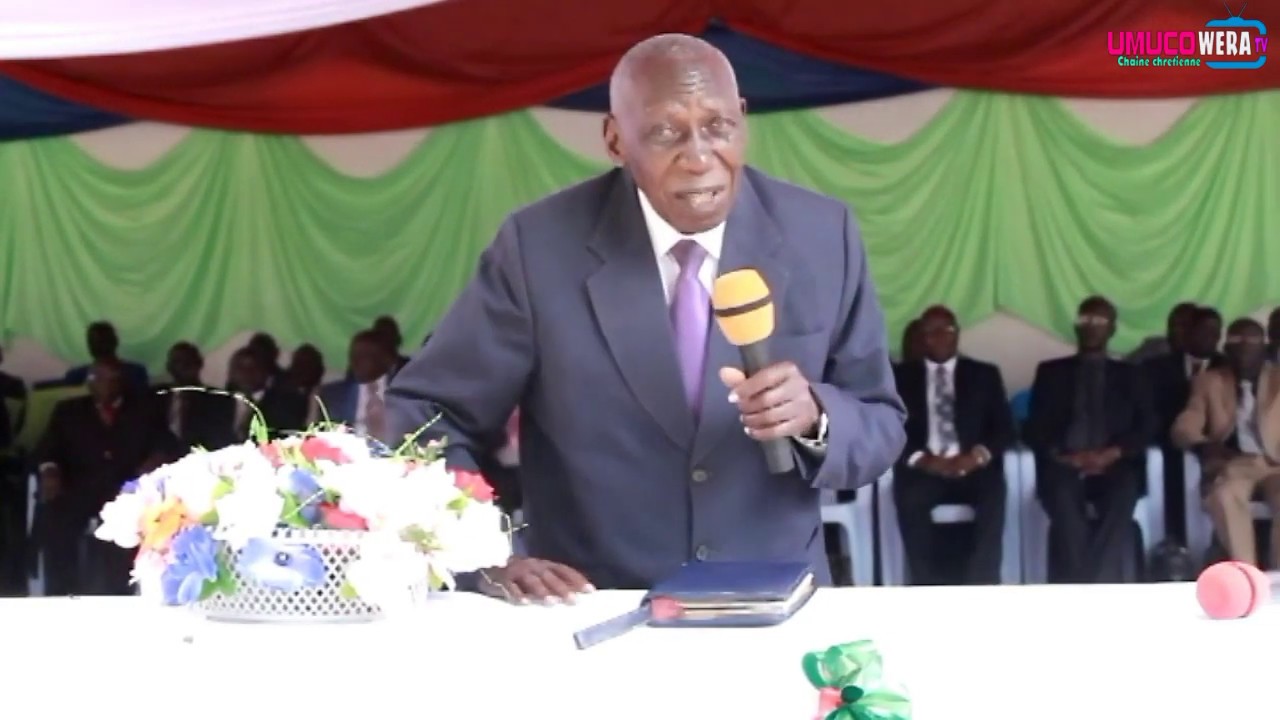 Umwungere KIDEBUYE yavuze amajambo akomeye nkuwusezera ishengero//igikorane cabereye i nyanza lac