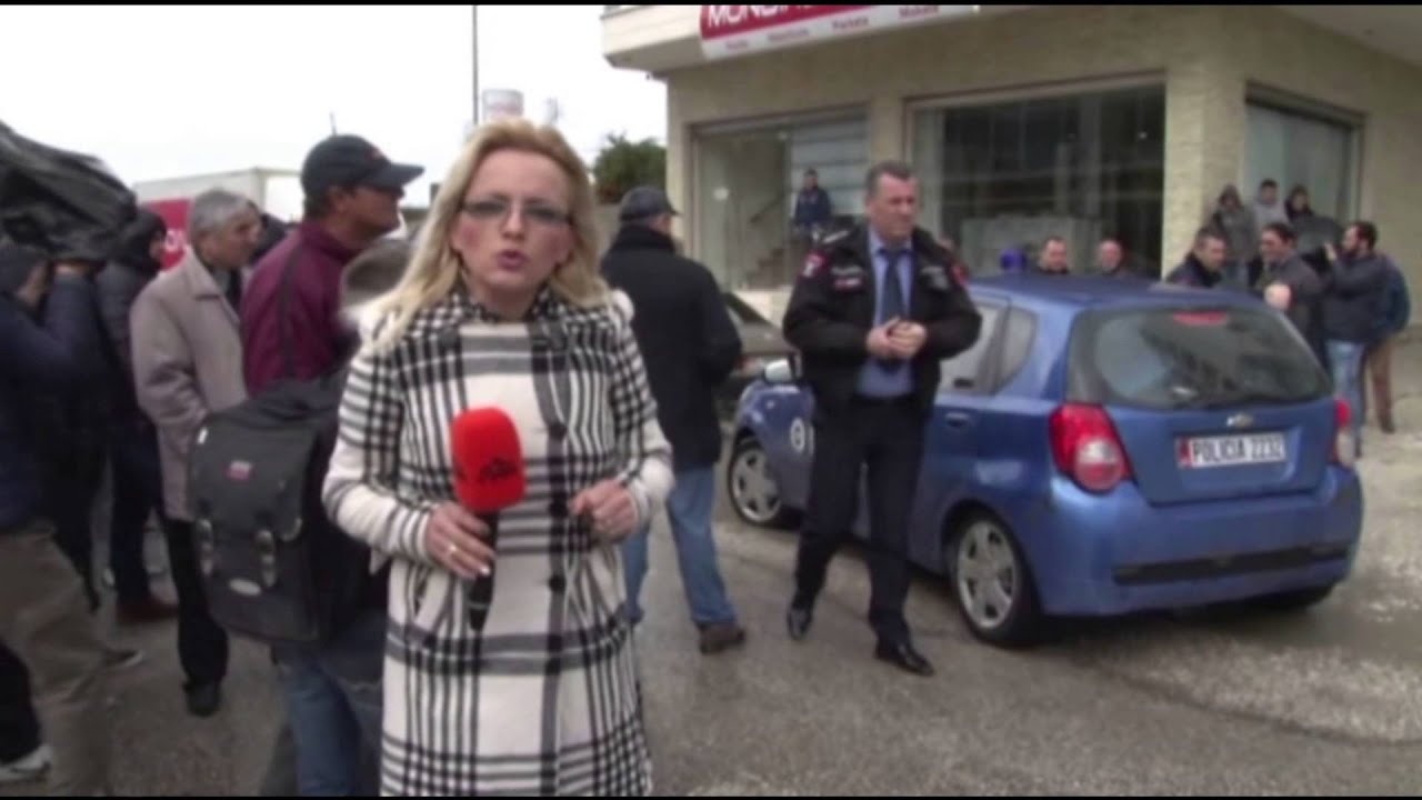 BANORËT E LAGJES “KUSHTRIMI” NË VLORË BLLOKUAN RRUGËN NACIONALE