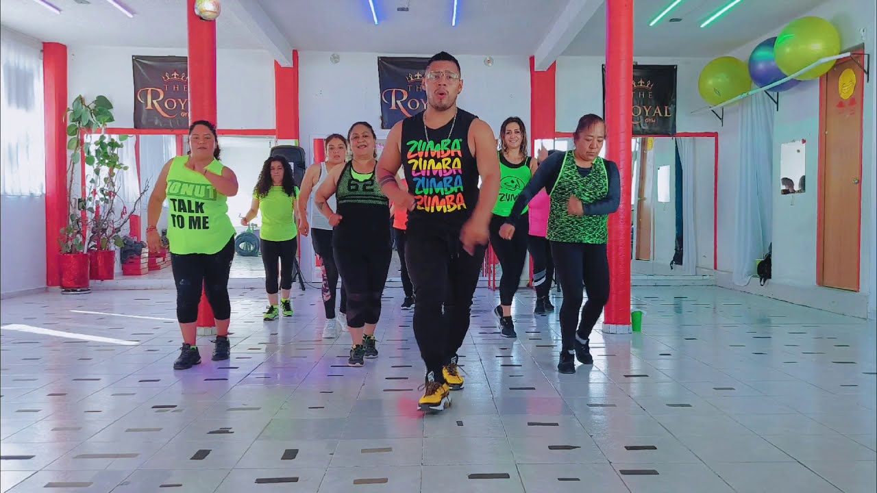 ZUMBA | BACHATA A LO LOCO | Dustin Richie |  CHOREOGRAPHY  Miguel Arreola Zin #bachata #zumbafitness
