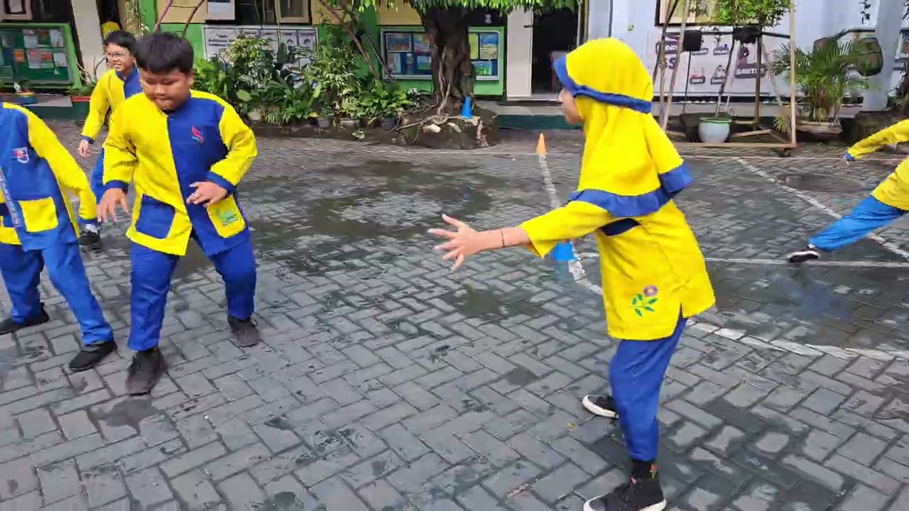 Permainan Tradisional Gobak Sodor 