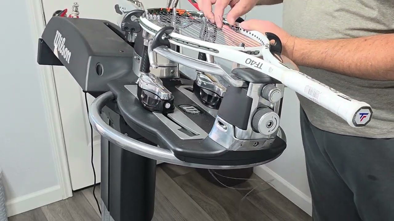 Stringing Technifibre TF40 with Luxilon ALU power 1.25