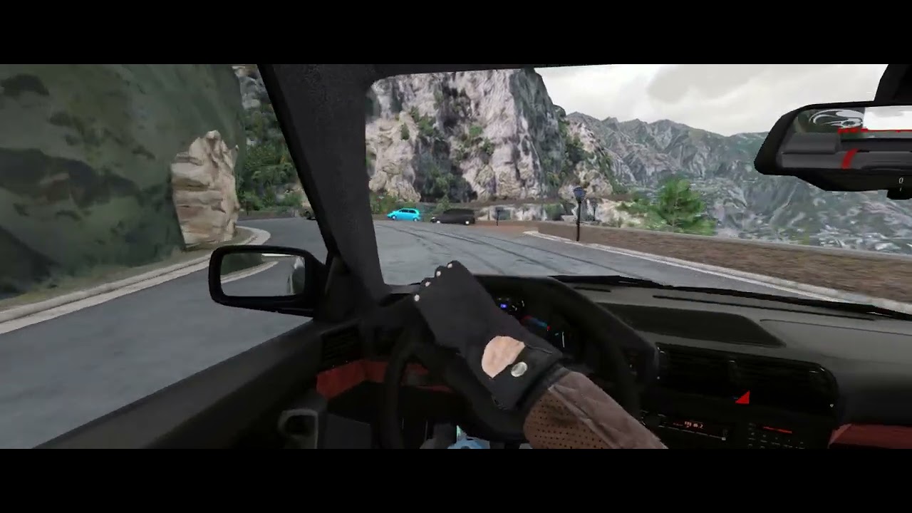 BMW E34 M5 (OOM 500) - Amalfi drive traffic