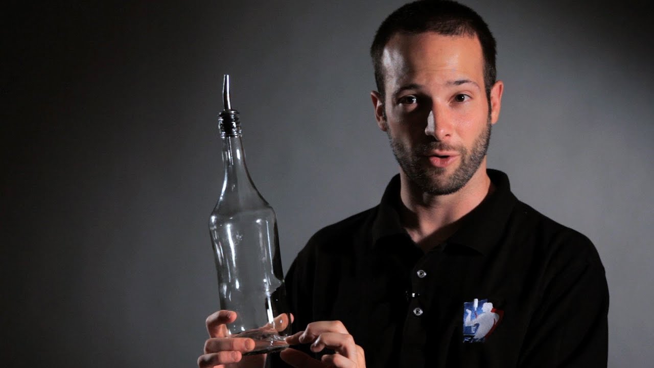 Working Flair vs. Exhibition Flair | Flair Bartending