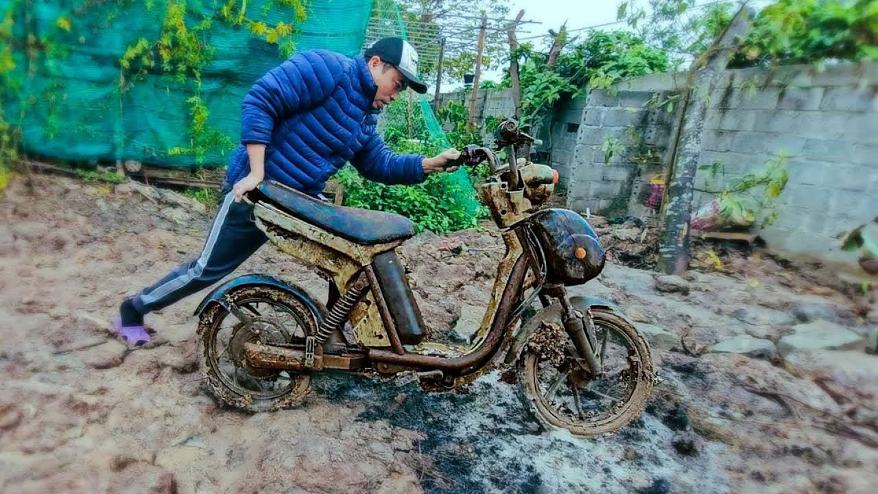 ⚡ Abandoned Electric Bike Restoration | From Rotting Scrap to Shiny Ride 🚲✨