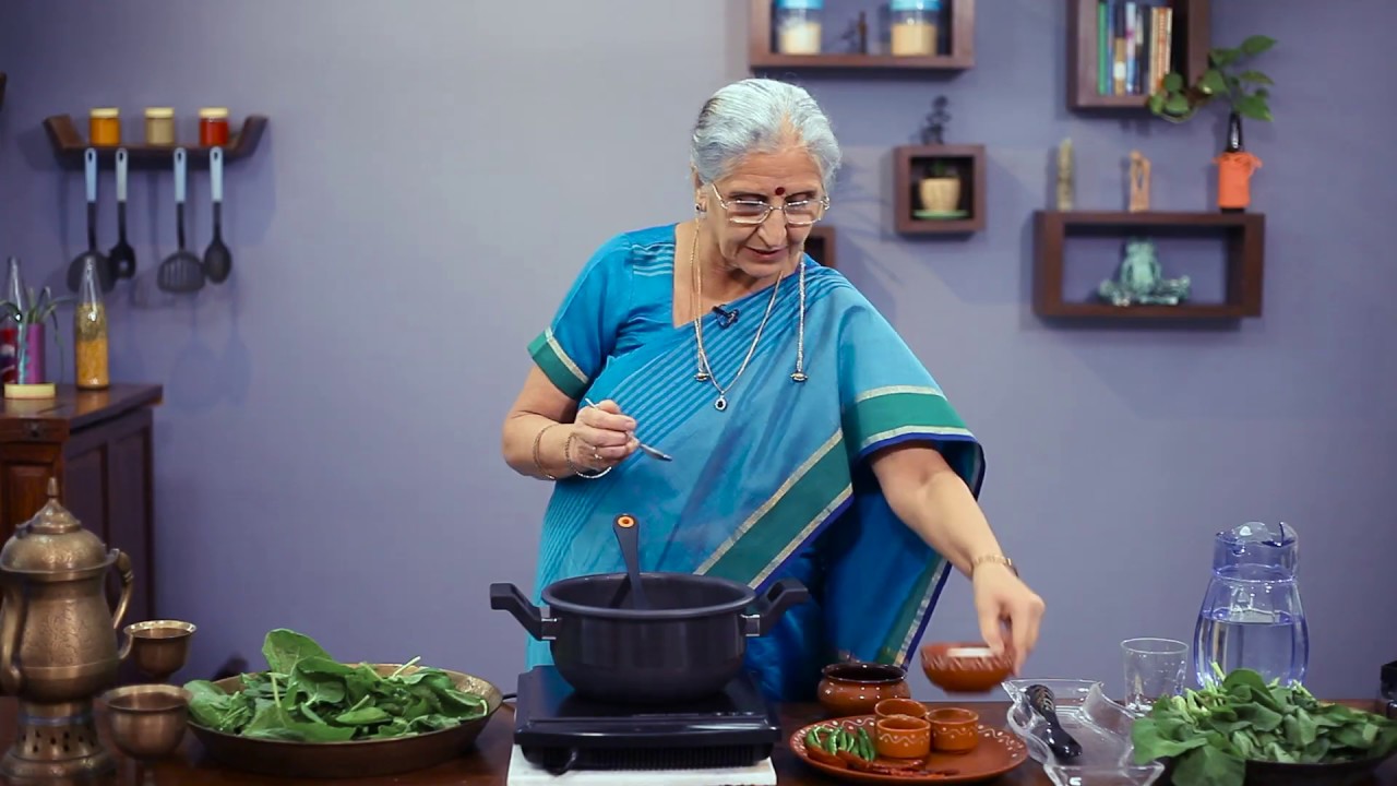 Kashmiri Haakh Quick Recipe | Orzoo Kitchen