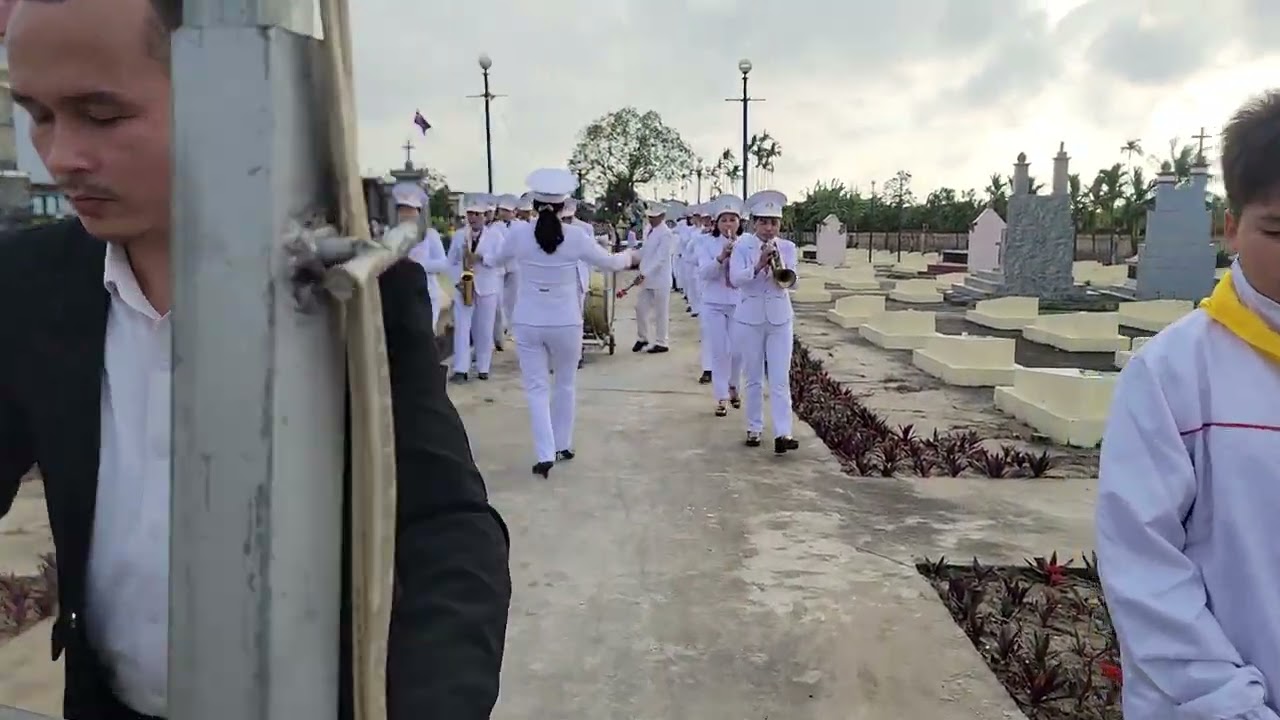 Kính nhớ Tổ Tiên 