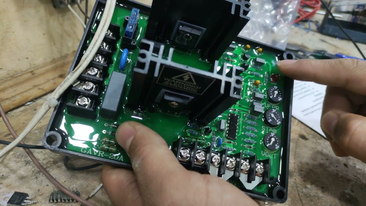 شرح عن كارت AVR 20A