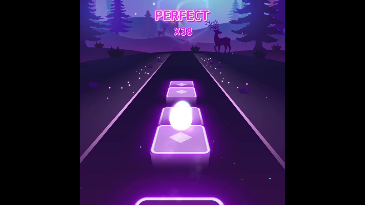 Playing Aphmau Songs | Tiles Hop