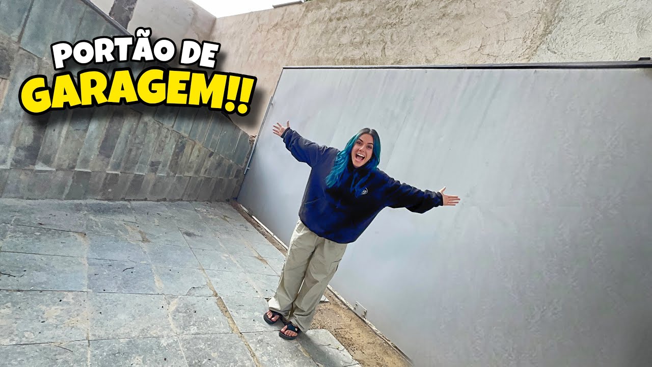 FINALMENTE INSTALAMOS O PORT&Atilde;O DE GARAGEM DA MINHA CASA ABANDONADA!