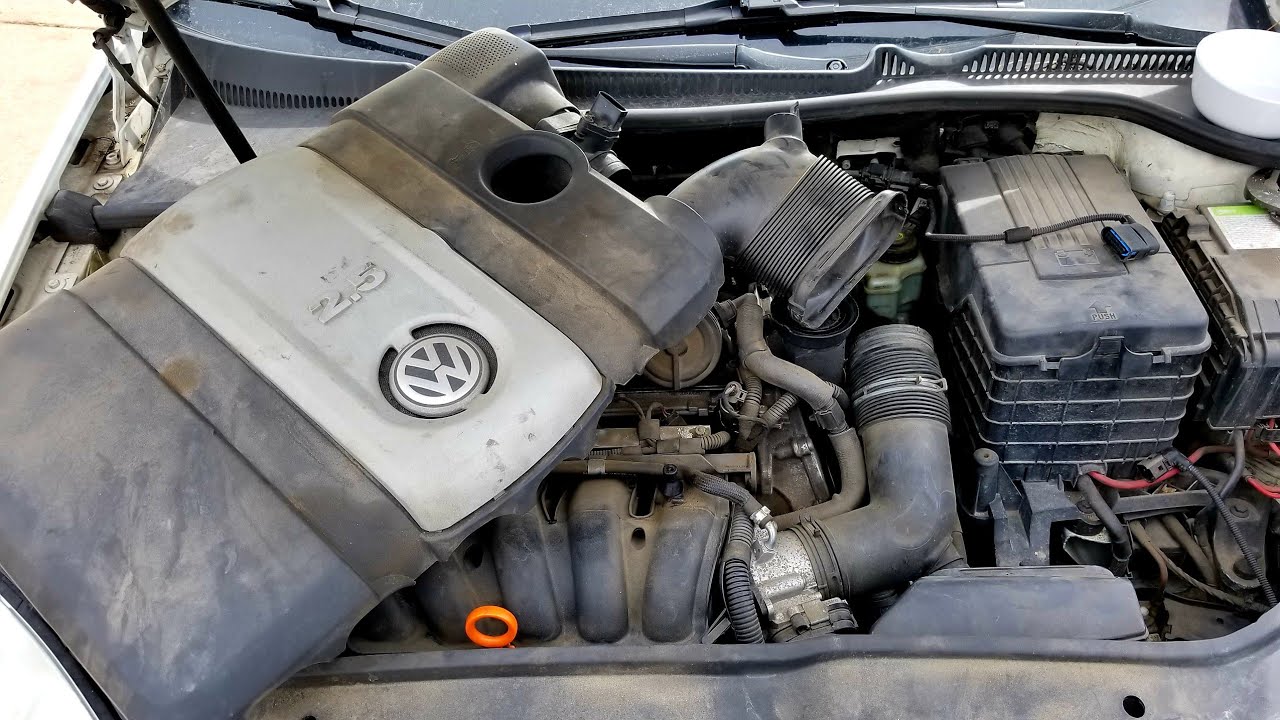 Как снять крышку двигателя / снятие 2006 2007 2008 Volkswagen Rabbit / Jetta / Golf / GTI VW