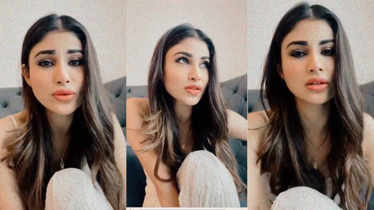 Mouni Roy LIVE🔴 CHAT With Fans || LOCKDOWN  || Instagram