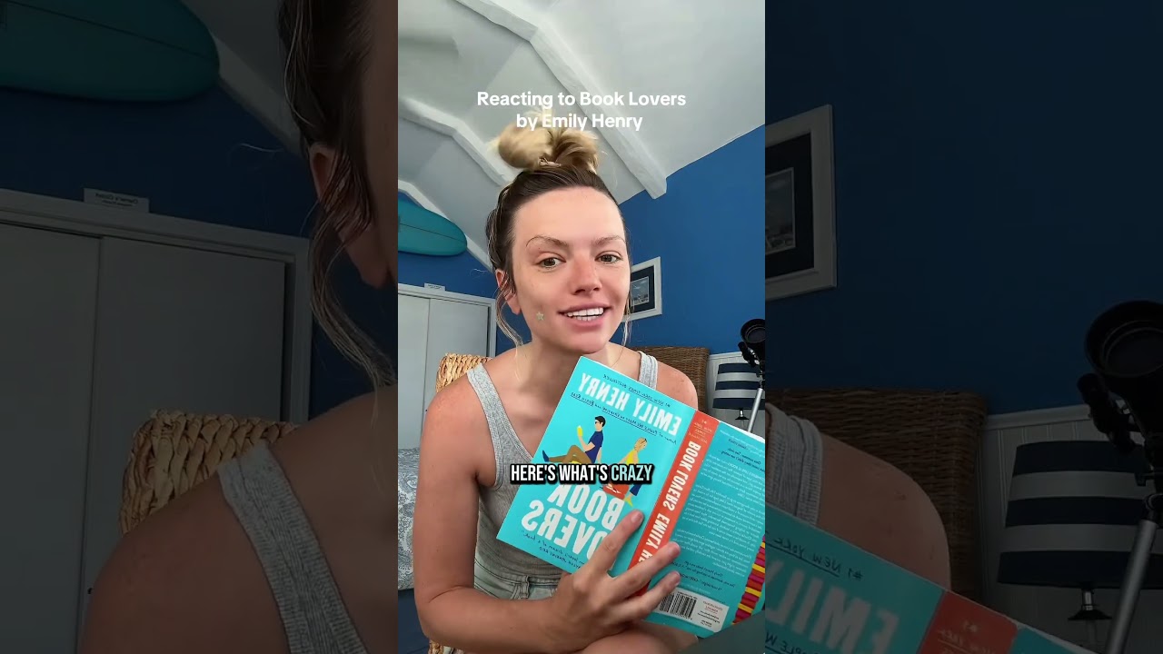 Reading BOOK LOVERS by Emily Henry 📘💓