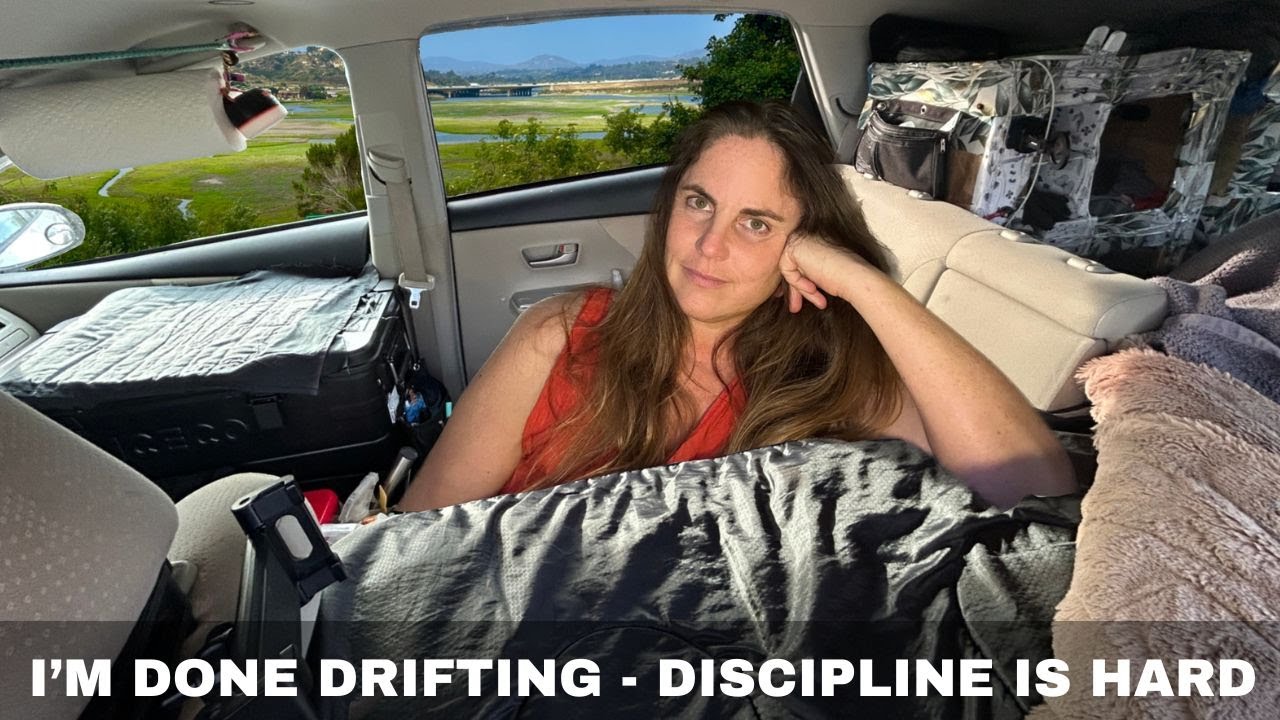 Я живу в своей машине, и 2026 год изменит мою жизнь, просто посмотрите!