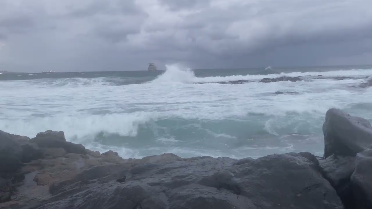 Evening Ocean Storm Sounds 🌊 Wind & Waves | Calm Your Mind | Canary Islands