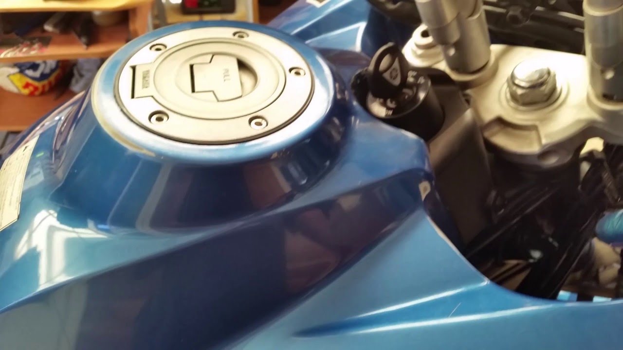 Oil and Oil Filter Change - Yamaha XT660Z Tenere or Yamaha XTZ 660