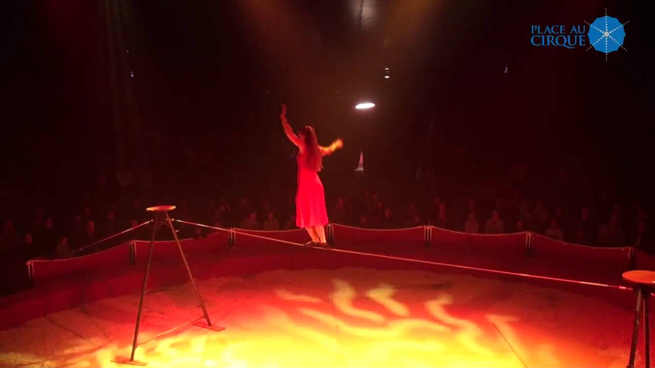 Johanne Humblet - Fil de fer - Cirque de Noël 2011
