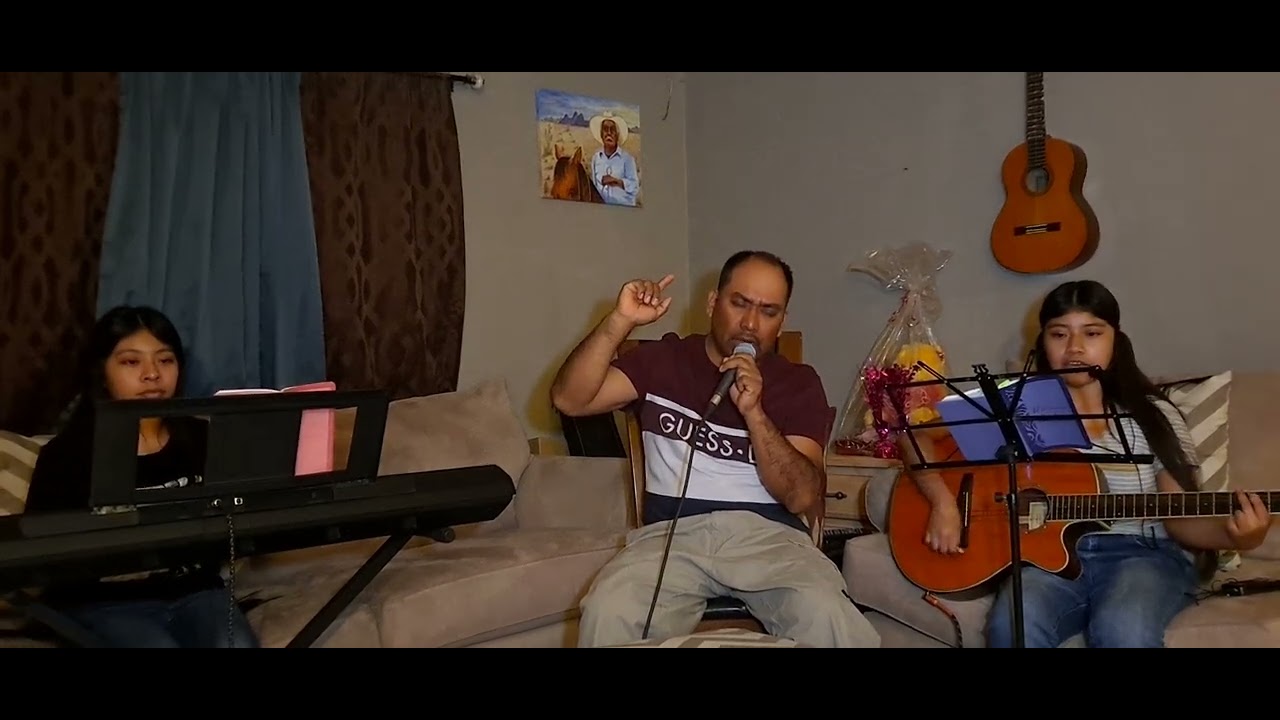Venimos ante ti Señor  con corazónes sinceros