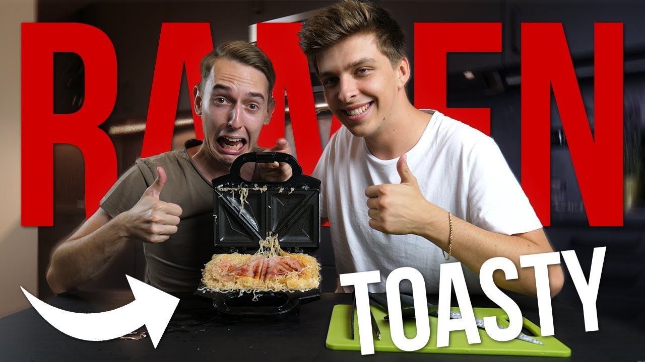 SPLNILI JSME NECHUTNOU RAMEN VÝZVU | Ment & Dogg
