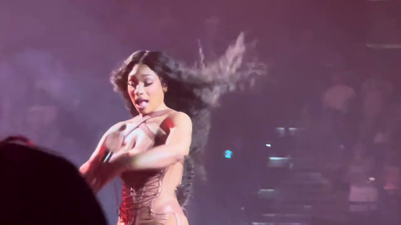 Megan Thee Stallion &ldquo;Stalli&rdquo; (live)
