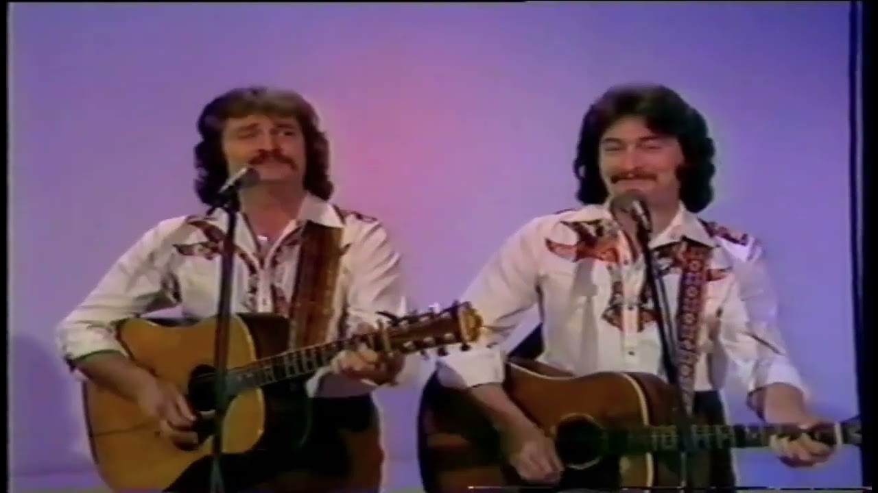 The Singing Kettles   - How I Love Those Country Songs